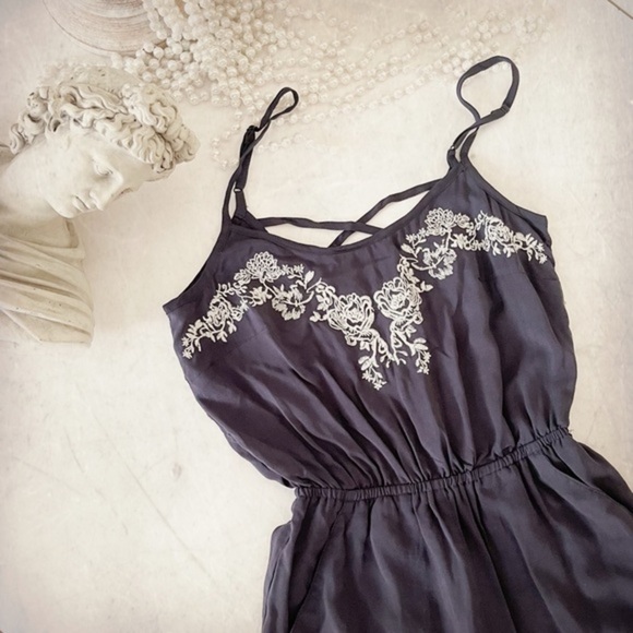 H&M Navy Floral Embroidered Cami Romper - Picture 7 of 7